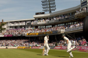 Oval_Lights_Retracted